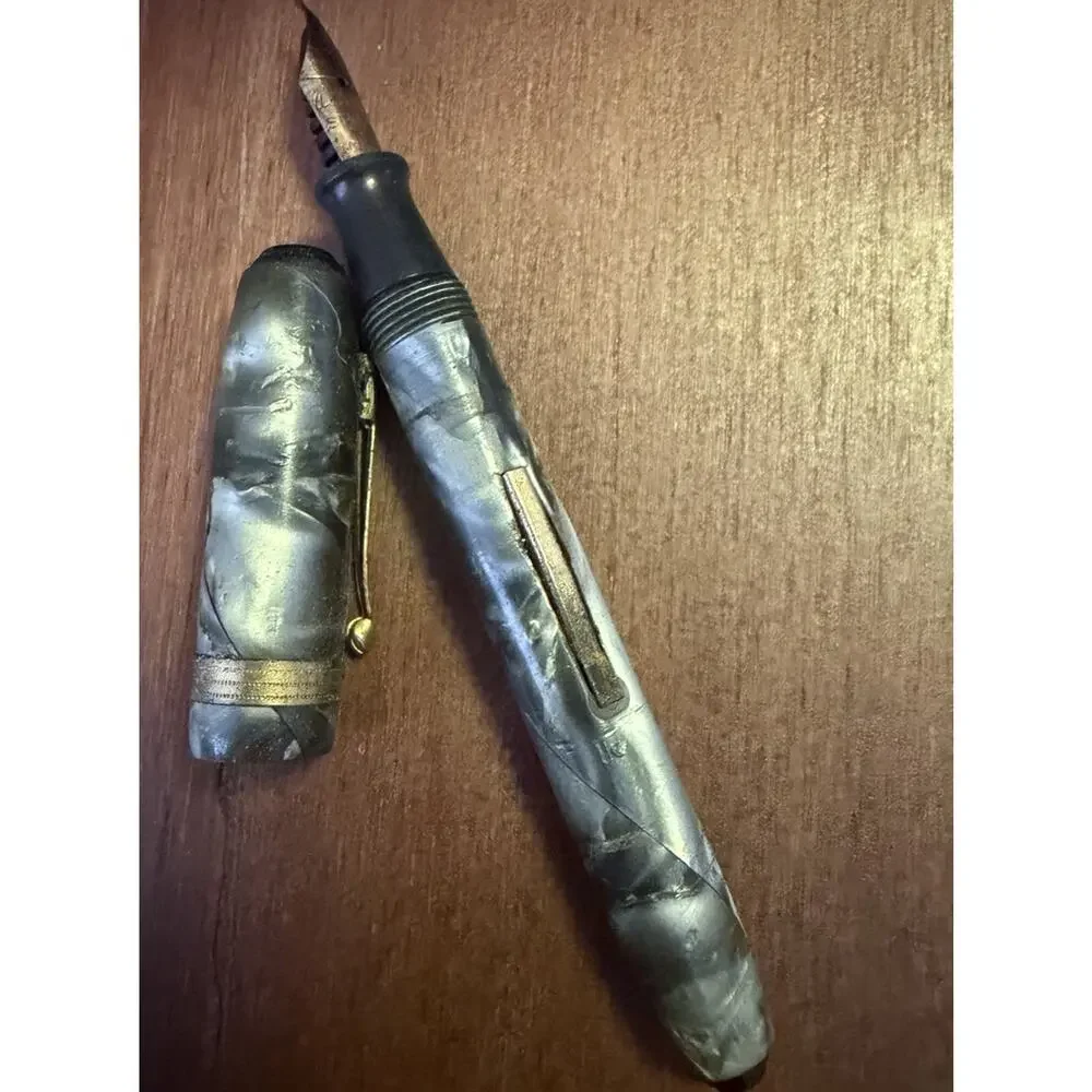 1930s Rare Welsharp Marbled Celluloid Fountain Pen w/14 K Gold Plating U.S. Made